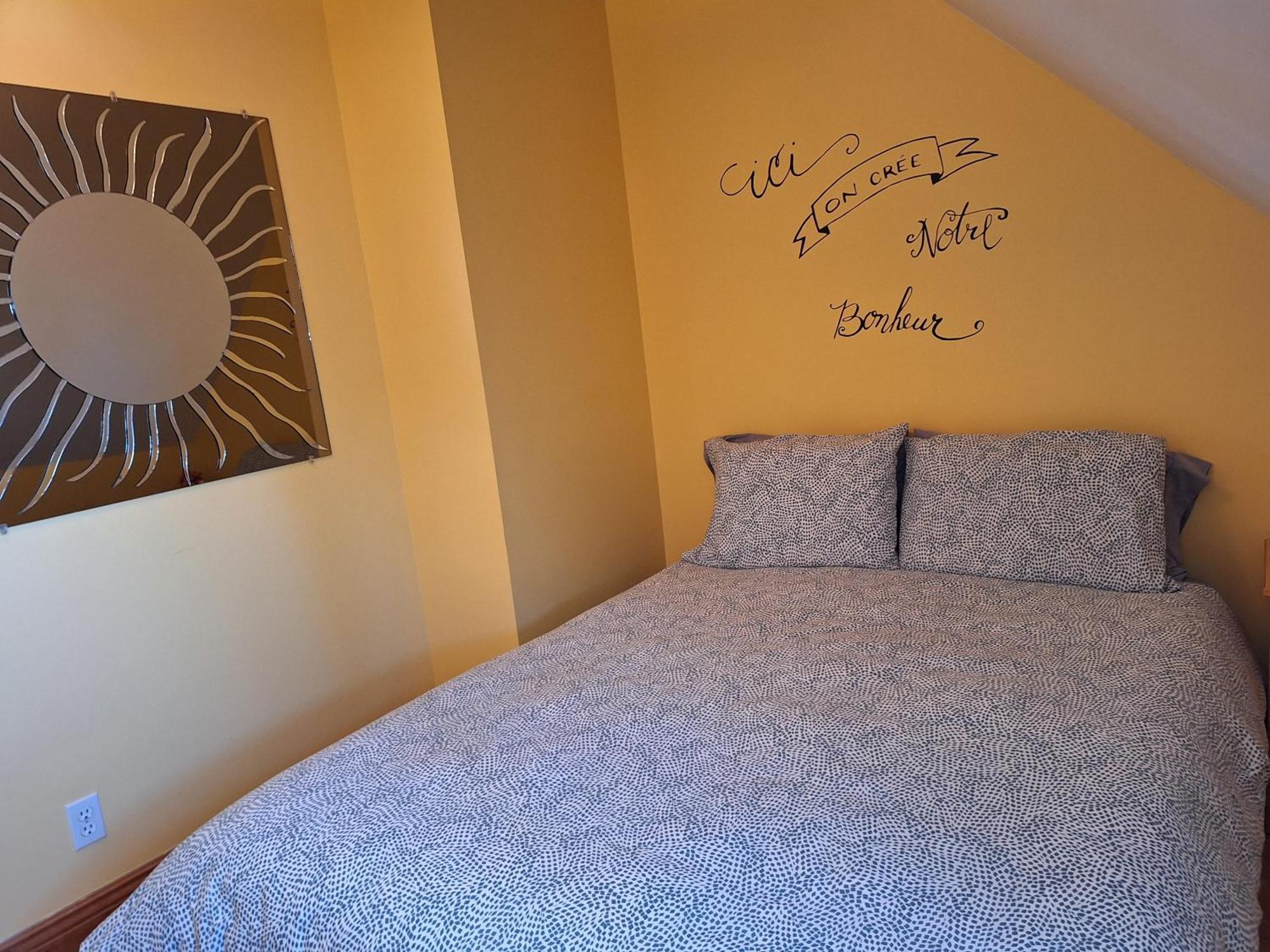 Auberge Le P'Tit Bonheur Saint-Laurent-de-l'ile d'Orleans المظهر الخارجي الصورة