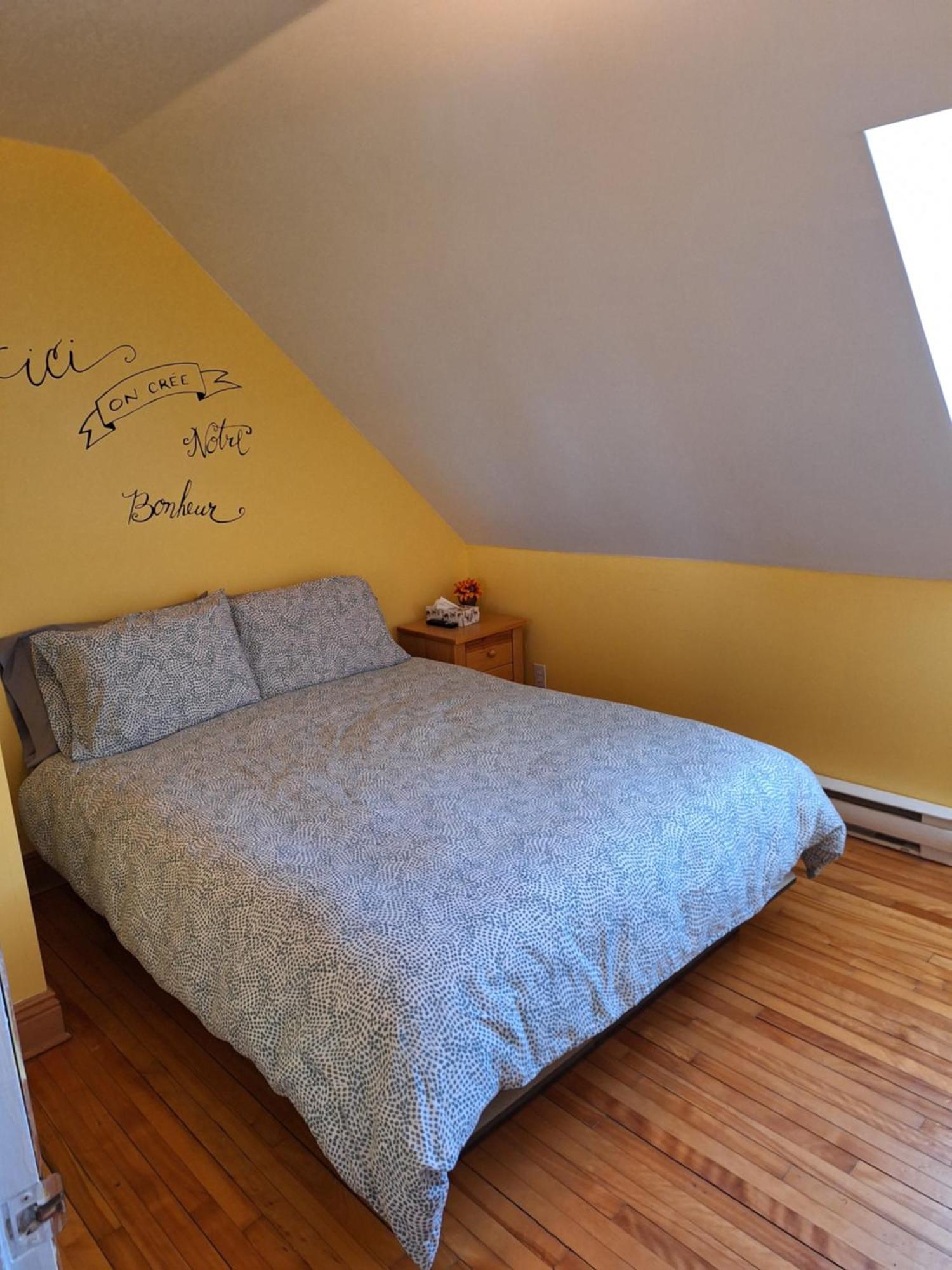 Auberge Le P'Tit Bonheur Saint-Laurent-de-l'ile d'Orleans المظهر الخارجي الصورة