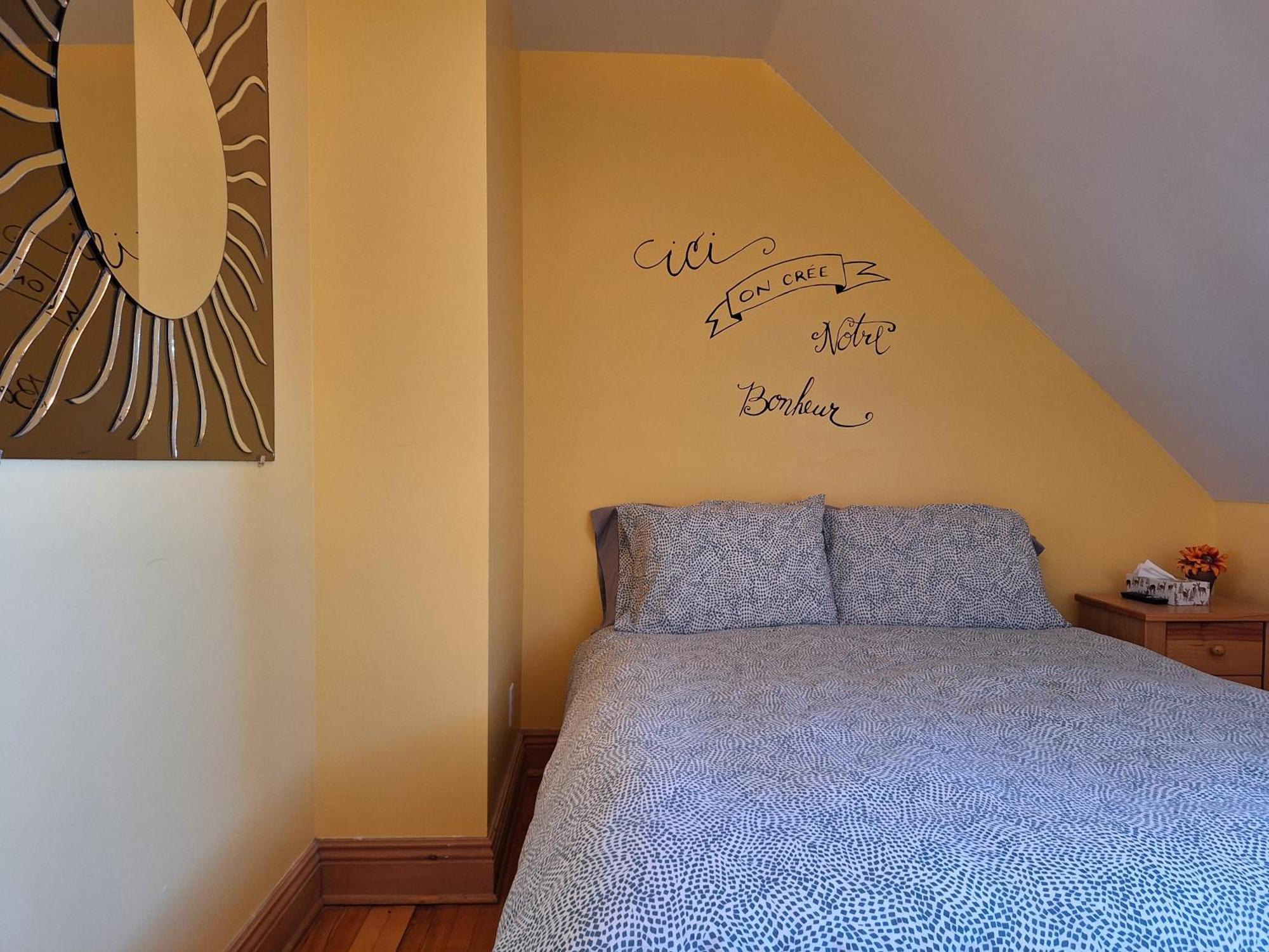 Auberge Le P'Tit Bonheur Saint-Laurent-de-l'ile d'Orleans المظهر الخارجي الصورة