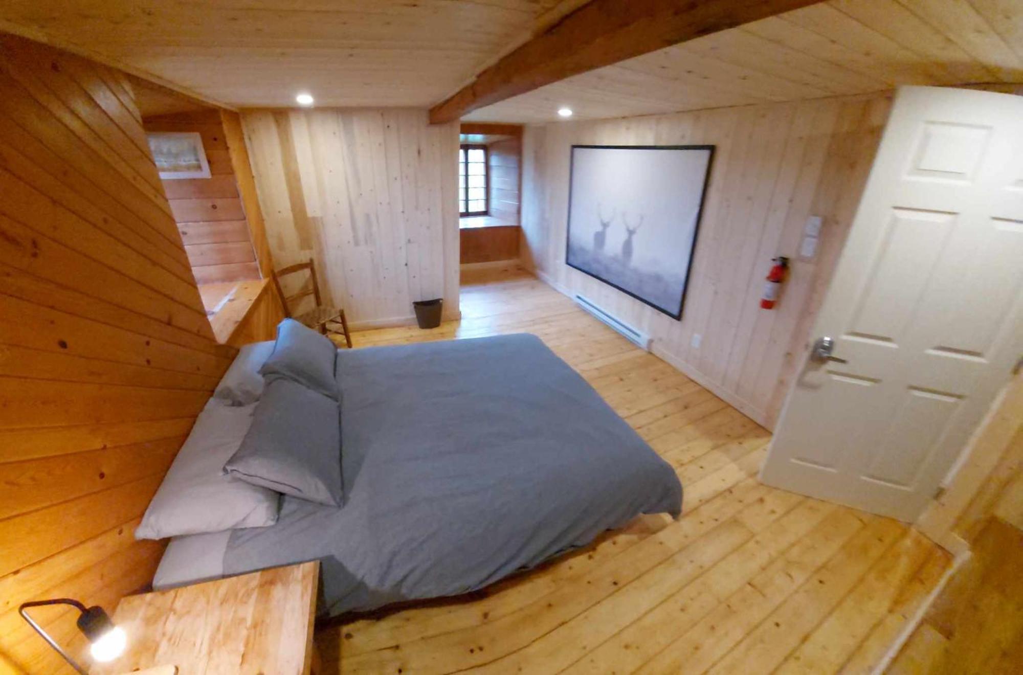 Auberge Le P'Tit Bonheur Saint-Laurent-de-l'ile d'Orleans المظهر الخارجي الصورة