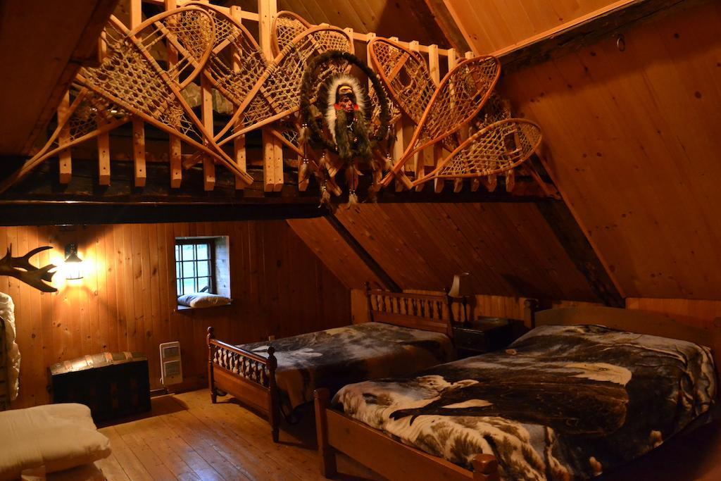 Auberge Le P'Tit Bonheur Saint-Laurent-de-l'ile d'Orleans المظهر الخارجي الصورة