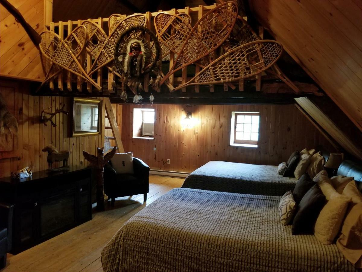 Auberge Le P'Tit Bonheur Saint-Laurent-de-l'ile d'Orleans المظهر الخارجي الصورة